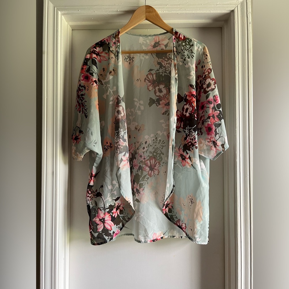 Sage Green Floral Chiffon Women’s Kimono